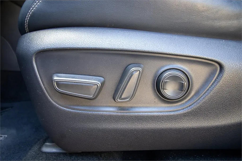 2020 Toyota RAV4 2020 Toyota RAV4