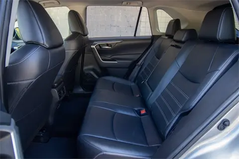2020 Toyota RAV4 Pic 16 2020 Toyota RAV4 Pic 16