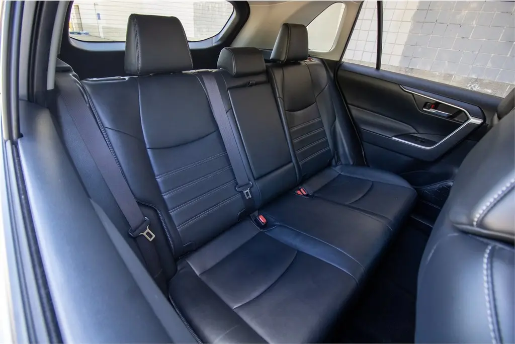 2020 Toyota RAV4 2020 Toyota RAV4