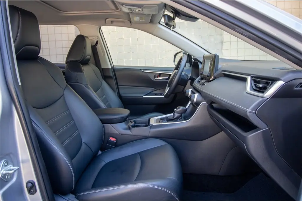2020 Toyota RAV4 2020 Toyota RAV4