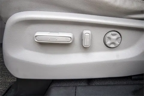 2021 Honda Odyssey thumbnail 16