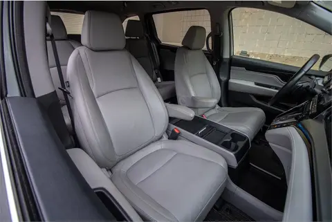 2021 Honda Odyssey thumbnail 23