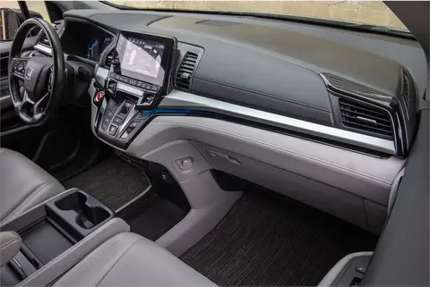 2021 Honda Odyssey thumbnail 25