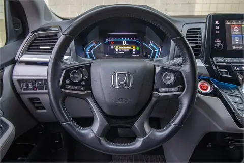 2021 Honda Odyssey thumbnail 36