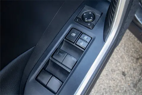 2021 Toyota RAV4 thumbnail 11