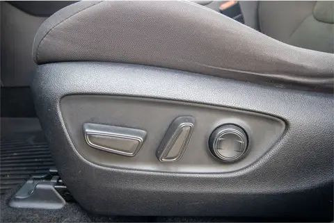 2021 Toyota RAV4 thumbnail 14