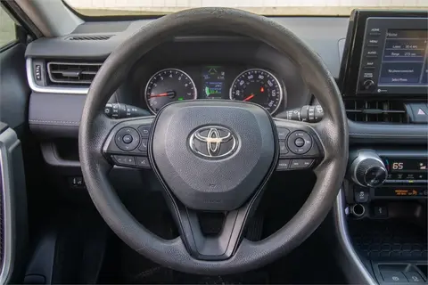 2021 Toyota RAV4 thumbnail 31