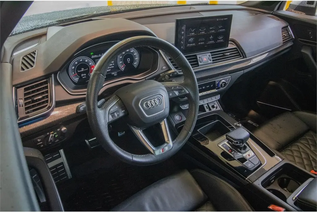 2022 Audi SQ5 2022 Audi SQ5