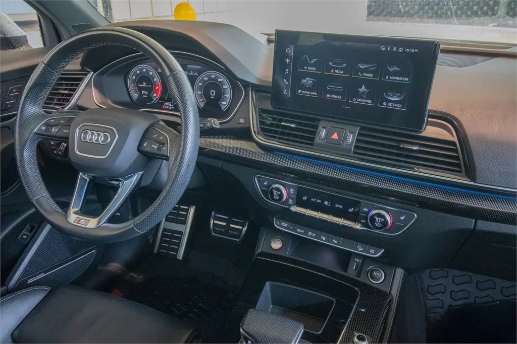 2022 Audi SQ5 2022 Audi SQ5
