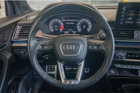 2022 Audi SQ5 Pic 35 2022 Audi SQ5 Pic 35