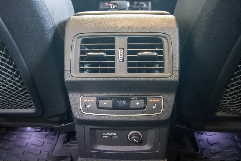 2022 Audi SQ5 2022 Audi SQ5