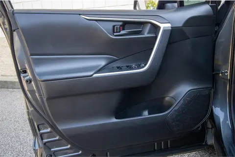 2022 Toyota RAV4 thumbnail 10
