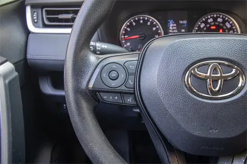 2022 Toyota RAV4 thumbnail 32