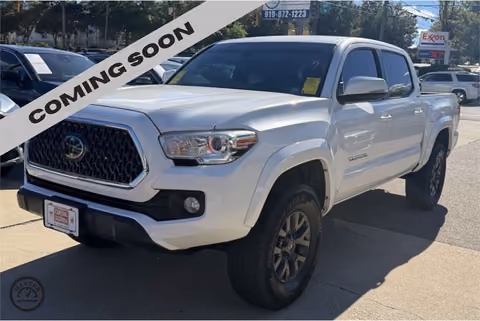 2022 Toyota Tacoma thumbnail 1