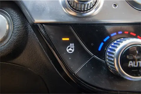 2023 Kia Telluride thumbnail 32