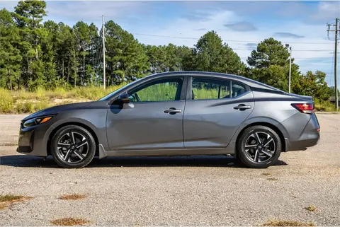 2025 Nissan Sentra Pic 8 2025 Nissan Sentra Pic 8