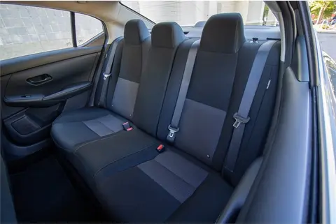 2025 Nissan Sentra Pic 17 2025 Nissan Sentra Pic 17
